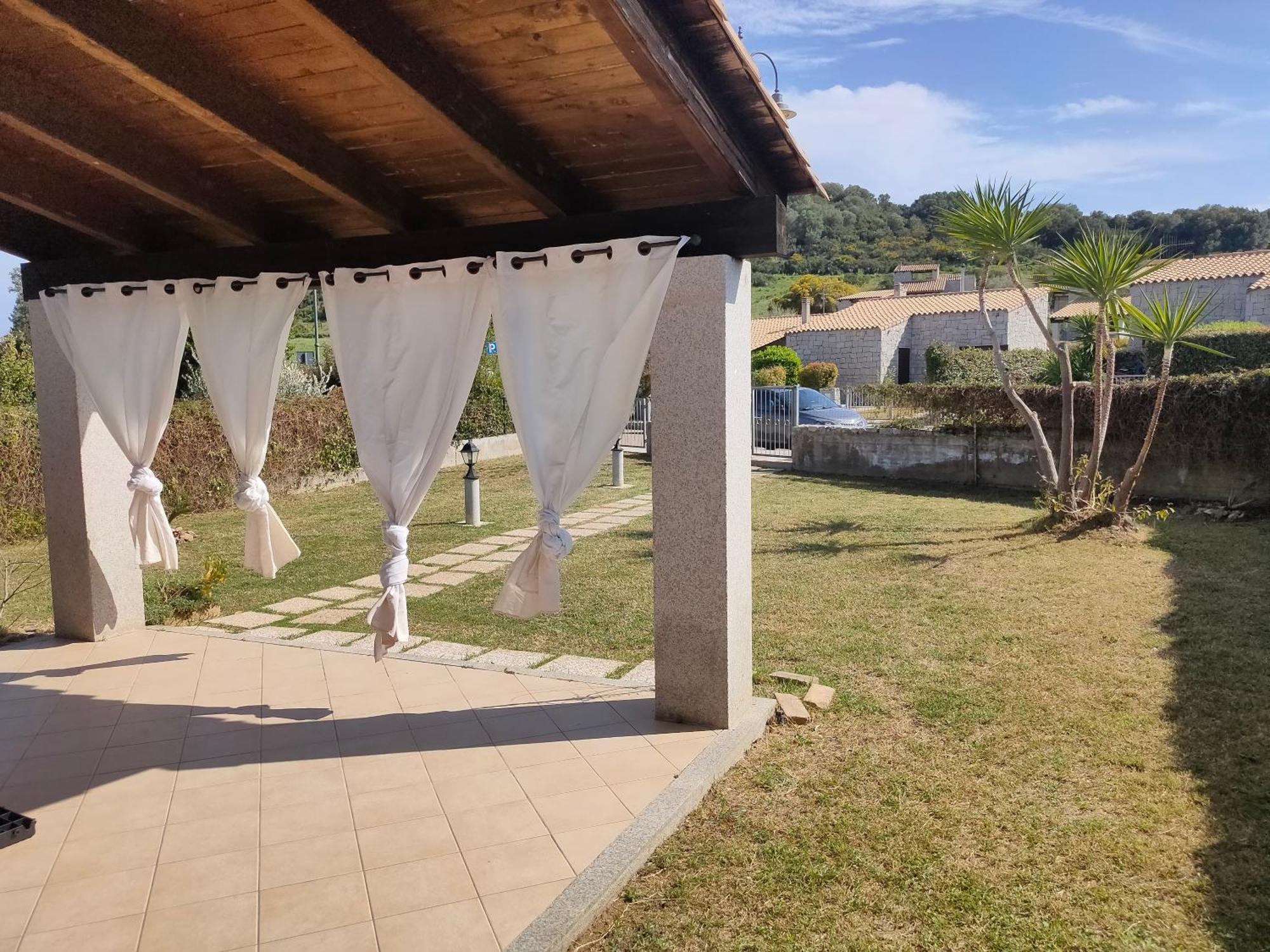Villa Cala Sinzias กัสเตียดาส ภายนอก รูปภาพ