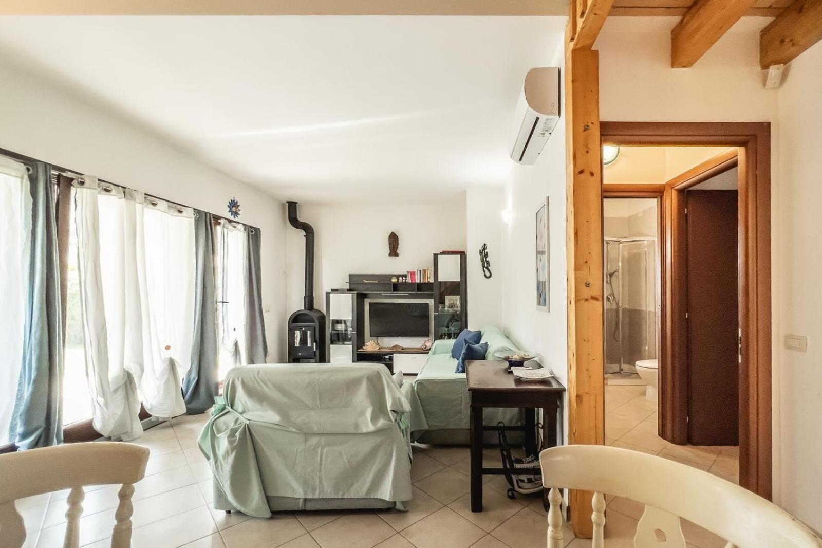 Villa Cala Sinzias กัสเตียดาส ภายนอก รูปภาพ
